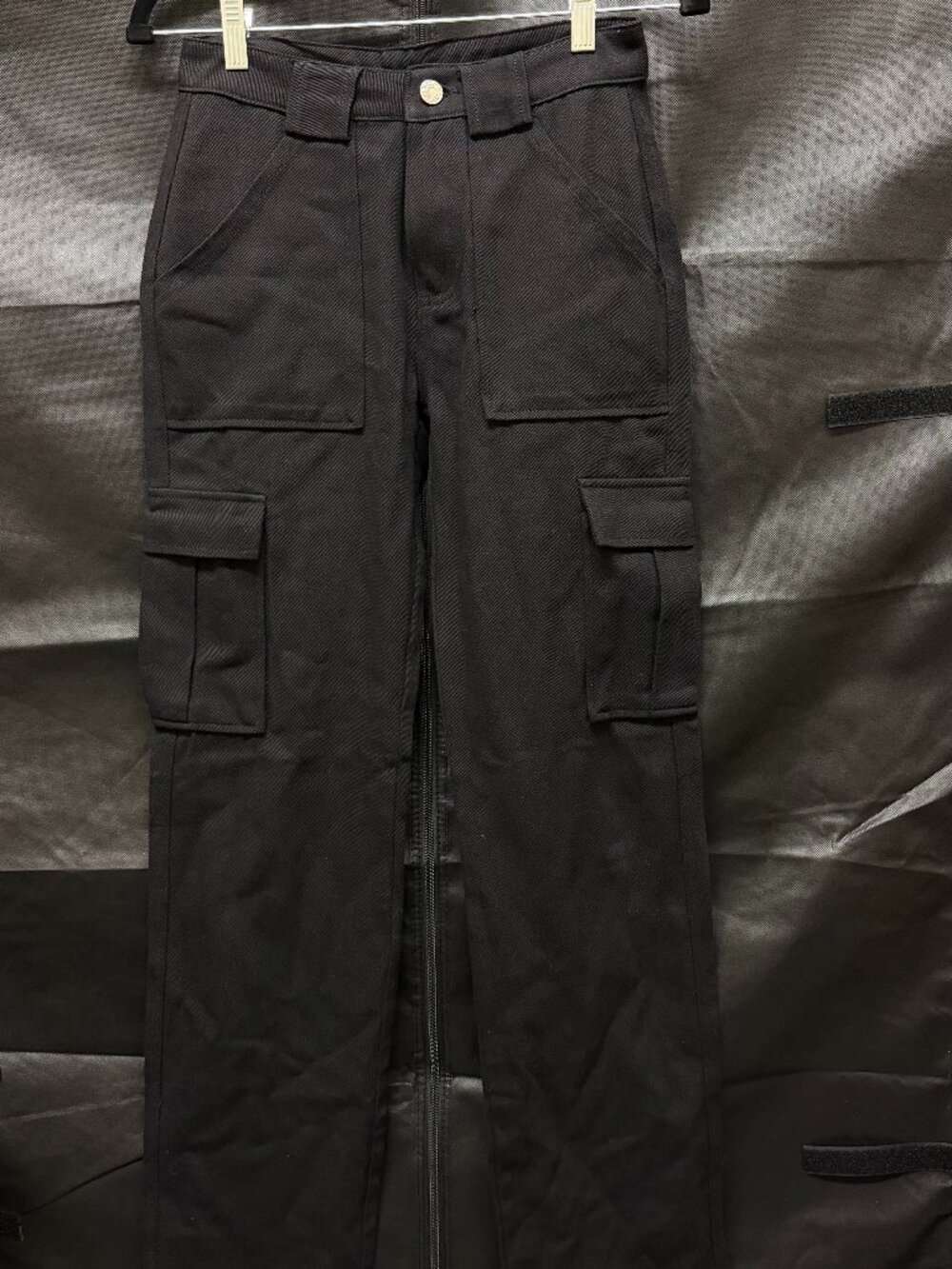 White Fox Boutique: Someone To You Cargo Pants Black - Size XS